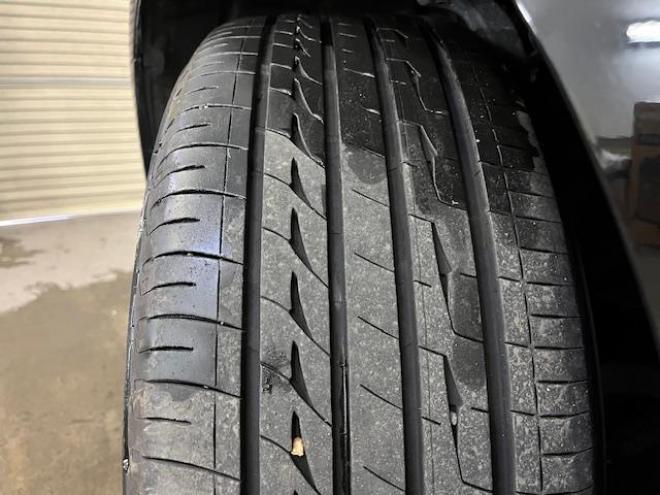 フーガ３７０ＧＴ　ＦＯＵＲ　Ａパッケージ　ワンオーナー　寒冷地仕様　禁煙車　ＷＡＫＯＳバリアスコーティング済　純正１８インチＡＷ　純正１８ＡＷ＋スタッドレスタイヤ付　純正ＨＤＤナビ（フルセグ地デジ　ＤＶＤ再生　Ｂｌｕｅｔｏｏｔｈ　ミュージックサーバー）＋バック＆サイドカメラ　純正ハーフレザーシート　クルーズコントロール　前後ドライブレコーダー　エンジンスターター　両席パワーシート　ＰＵＳＨスタート　スマートキー　横滑り防止装置　タイミングチェーン車　ＨＩＤ　ＥＴＣ 4WD 3700 4Dr