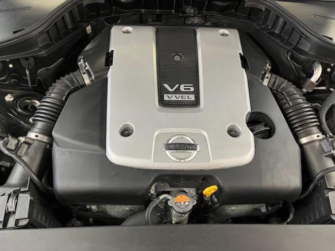 フーガ３７０ＧＴ　ＦＯＵＲ　Ａパッケージ　ワンオーナー　寒冷地仕様　禁煙車　ＷＡＫＯＳバリアスコーティング済　純正１８インチＡＷ　純正１８ＡＷ＋スタッドレスタイヤ付　純正ＨＤＤナビ（フルセグ地デジ　ＤＶＤ再生　Ｂｌｕｅｔｏｏｔｈ　ミュージックサーバー）＋バック＆サイドカメラ　純正ハーフレザーシート　クルーズコントロール　前後ドライブレコーダー　エンジンスターター　両席パワーシート　ＰＵＳＨスタート　スマートキー　横滑り防止装置　タイミングチェーン車　ＨＩＤ　ＥＴＣ 4WD 3700 4Dr