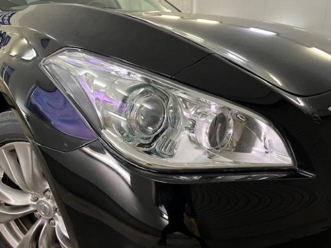 フーガ３７０ＧＴ　ＦＯＵＲ　Ａパッケージ　ワンオーナー　寒冷地仕様　禁煙車　ＷＡＫＯＳバリアスコーティング済　純正１８インチＡＷ　純正１８ＡＷ＋スタッドレスタイヤ付　純正ＨＤＤナビ（フルセグ地デジ　ＤＶＤ再生　Ｂｌｕｅｔｏｏｔｈ　ミュージックサーバー）＋バック＆サイドカメラ　純正ハーフレザーシート　クルーズコントロール　前後ドライブレコーダー　エンジンスターター　両席パワーシート　ＰＵＳＨスタート　スマートキー　横滑り防止装置　タイミングチェーン車　ＨＩＤ　ＥＴＣ 4WD 3700 4Dr