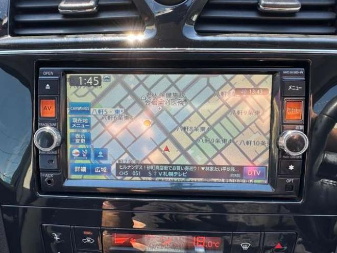 セレナ2.0 ハイウェイスター 4WD　両側ワンタッチオートスライドドア　SDナビ　地デジ　Bluetooth　横滑り防止装置　ETC 2000