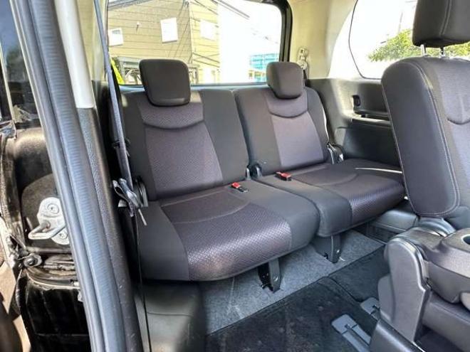 セレナ2.0 ハイウェイスター 4WD　両側ワンタッチオートスライドドア　SDナビ　地デジ　Bluetooth　横滑り防止装置　ETC 2000