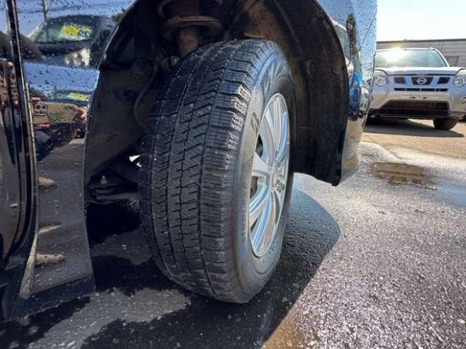 セレナ2.0 ハイウェイスター 4WD　両側ワンタッチオートスライドドア　SDナビ　地デジ　Bluetooth　横滑り防止装置　ETC 2000