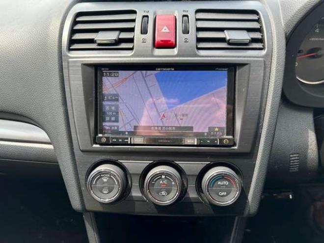 インプレッサスポーツ 1.6 i-L 4WD　SDナビ　Bluetooth　アイドリングストップ　横滑り防止装置　ETC　純正アルミホイール夏 1600