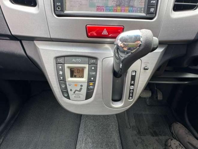 ムーヴカスタム X リミテッド 4WD　地デジ　ETC　バックカメラ 660