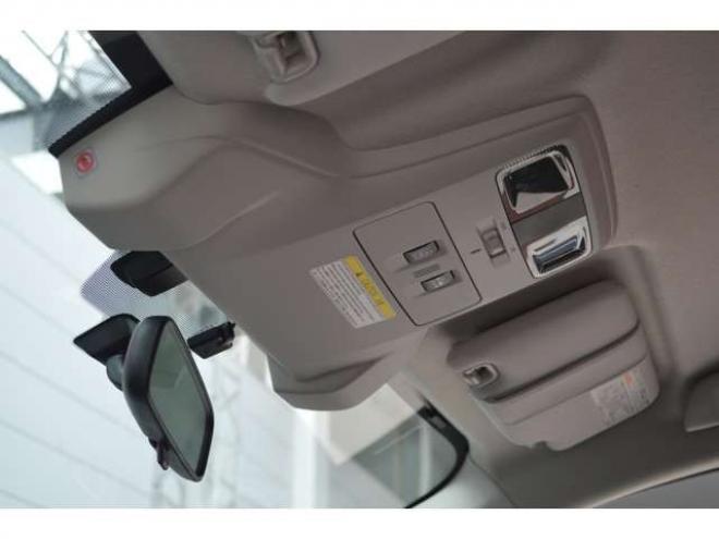 インプレッサスポーツ 2.0 i アイサイト プラウド エディション 4WD　特別仕様アイサイトナビTVバックカメラHID 2000