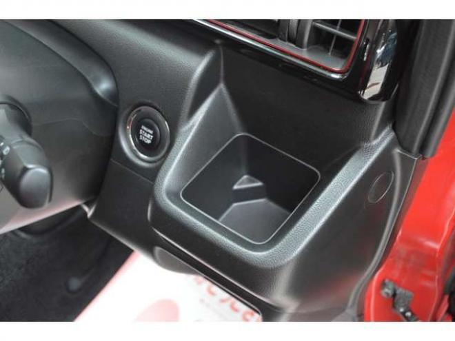 ワゴンRスティングレー ハイブリッド T 4WD　ワンオーナーセーフティサポート全方位ナビ 660