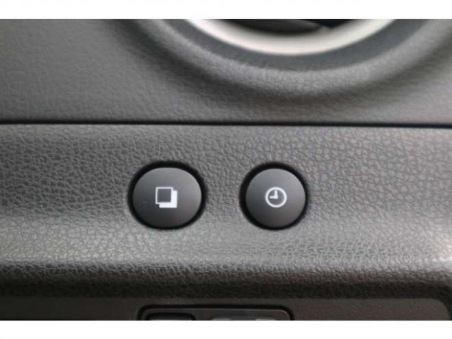 ノート1.2 e-POWER B FOUR 4WD　ナビ　バックカメラ　ETC　オートライト 1200