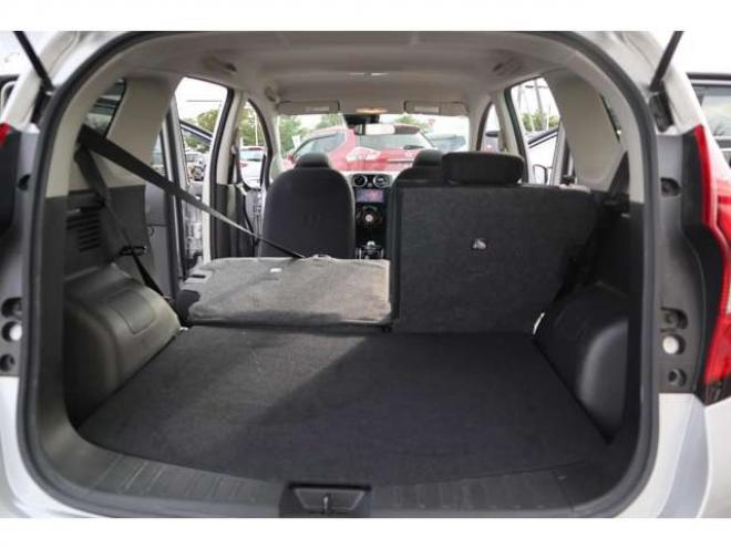 ノート1.2 e-POWER B FOUR 4WD　ナビ　バックカメラ　ETC　オートライト 1200