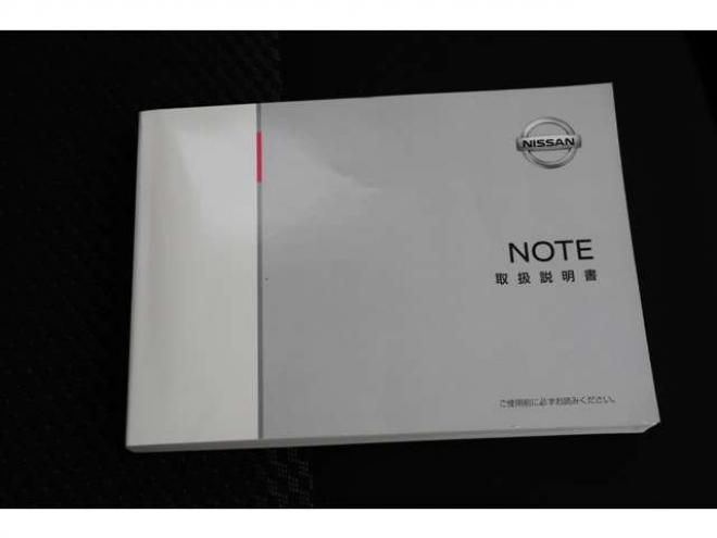 ノート1.2 e-POWER B FOUR 4WD　ナビ　バックカメラ　ETC　オートライト 1200
