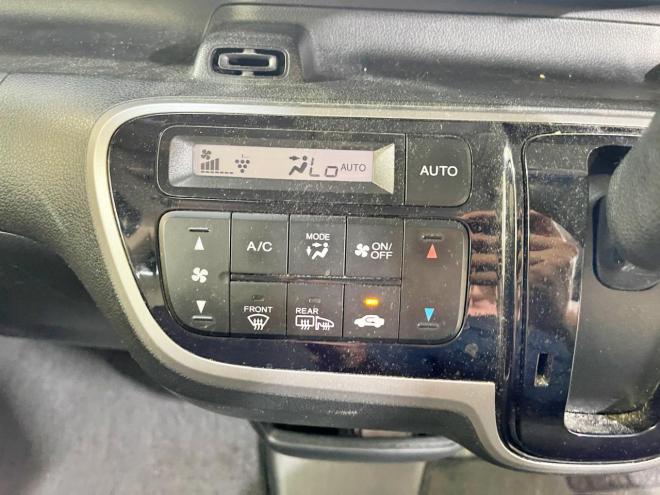 N-BOXG SSパッケージ 4WD 5年保証 スマキー 両側パワスラ ナビTV Bカメ 寒冷地仕様 禁煙 車検整備2年付 修復歴無