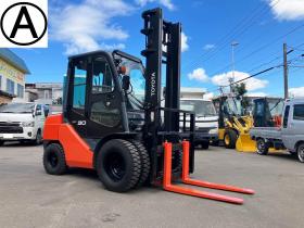 フォークリフト　トヨタ　中古　8FD30　ディーゼル