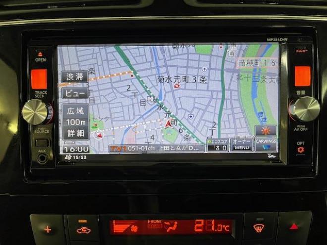 セレナハイウェイスター　Ｖセレクション＋セーフティ　本州仕入　寒冷地仕様　禁煙車　エマージェンシーブレーキ　車線逸脱警　純正１５インチＡＷ　社外１５ＡＷ＋スタッドレスタイヤ付　両側パワースライドドア　純正ナビ（フルセグ地デジ　ＤＶＤ再生　Ｂｌｕｅｔｏｏｔｈ）＋バック＆サイドカメラ　ドライブレコーダー　純正ＬＥＤヘッドライト　クルーズコントロール　アイドリングストップ　横滑り防止装置　ＥＴＣ 　タイミングチェーン 4WD 5 2000Dr
