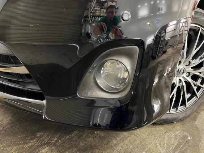 エスティマアエラス　レザーパッケージ　後期型　ワンオーナー　禁煙車　ＷＡＫＯＳバリアスコーティング済　社外１８インチＡＷ　社外１６ＡＷ＋スタッドレスタイヤ付　両側パワースライドドア　純正ブラックレザーシート　純正ＨＤＤナビ（フルセグ地デジ　ＤＶＤ再生　Ｂｌｕｅｔｏｏｔｈ）＋バックカメラ　コーナーセンサー　ＰＵＳＨスタート　スマートキー　クルーズコントロール　運転席パワーシート　２列目オットマン仕様　タイミングチェーン車　ＨＩＤ ヘッドライト 4WD 2400 5Dr