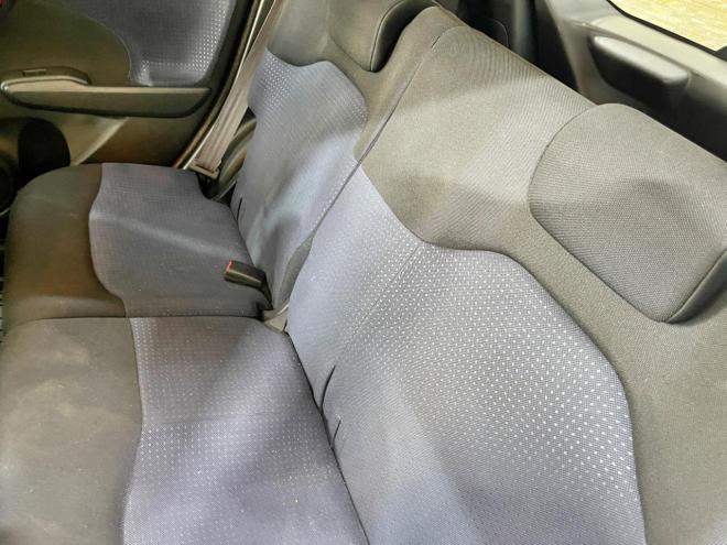 フィット1.3G 4WD 5年保証 ETC 寒冷地仕様 車検整備2年付