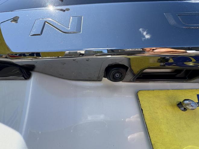 ノアNOAH 4WD SI WXB本州仕入　寒冷地仕様　ドラレコ前後　ブレーキアシスト　Bluetooth9インチフルセグナビ　バックカメラ　LEDHヘッドフォグランプ　ビルトインetc　ワンタッチ両パワースライドドア　VSC  アイドリングSTOP バイザー　プッシュスタートスペアー有　人気の7人乗り　 4WD 2000 5Dr