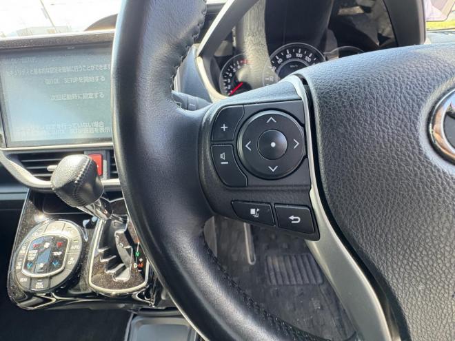 ノアNOAH 4WD SI WXB本州仕入　寒冷地仕様　ドラレコ前後　ブレーキアシスト　Bluetooth9インチフルセグナビ　バックカメラ　LEDHヘッドフォグランプ　ビルトインetc　ワンタッチ両パワースライドドア　VSC  アイドリングSTOP バイザー　プッシュスタートスペアー有　人気の7人乗り　 4WD 2000 5Dr