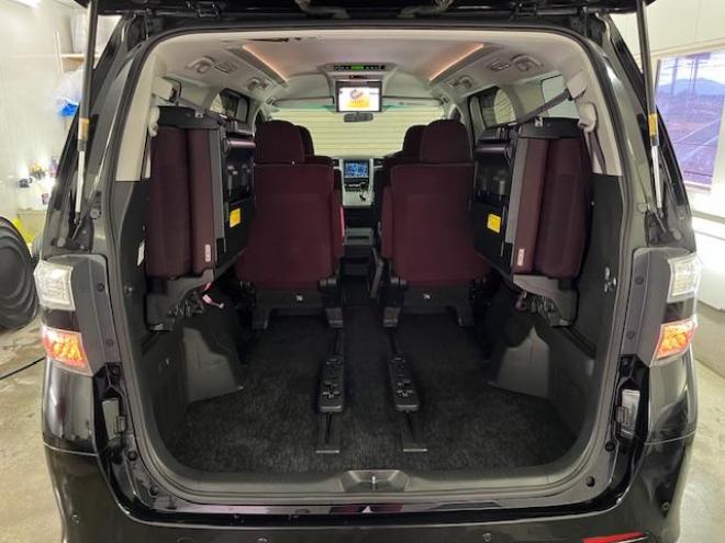 ヴェルファイア２．４Ｚ　後期型　本州仕入　禁煙車　ＷＡＫＯＳバリアスコーティング済　純正１８インチＡＷ＋新品夏タイヤ　社外１６ＡＷ＋スタッドレスタイヤ付　両側パワースライドドア　純正ＨＤＤナビ（フルセグ地デジ　ＤＶＤ再生　Ｂｌｕｅｔｏｏｔｈ）＋バックカメラ　純正１１インチリアフリップダウンモニター　コーナーセンサー　横滑り防止装置　ＨＩＤ　ＥＴＣ 　タイミングチェーン 4WD 2400 5Dr