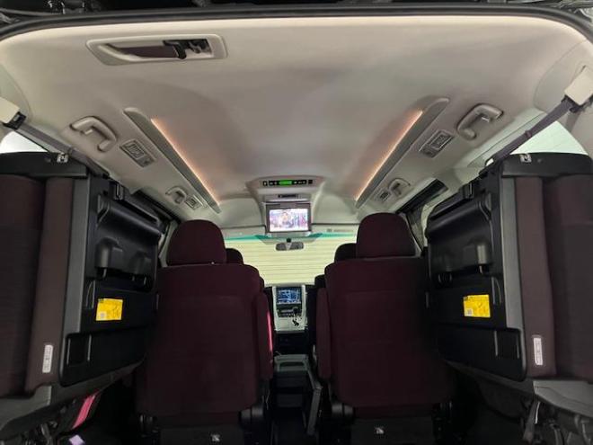 ヴェルファイア２．４Ｚ　後期型　本州仕入　禁煙車　ＷＡＫＯＳバリアスコーティング済　純正１８インチＡＷ＋新品夏タイヤ　社外１６ＡＷ＋スタッドレスタイヤ付　両側パワースライドドア　純正ＨＤＤナビ（フルセグ地デジ　ＤＶＤ再生　Ｂｌｕｅｔｏｏｔｈ）＋バックカメラ　純正１１インチリアフリップダウンモニター　コーナーセンサー　横滑り防止装置　ＨＩＤ　ＥＴＣ 　タイミングチェーン 4WD 2400 5Dr