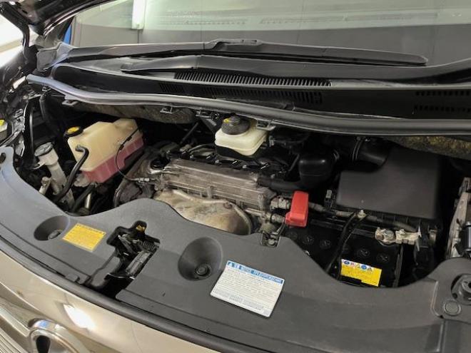 ヴェルファイア２．４Ｚ　後期型　本州仕入　禁煙車　ＷＡＫＯＳバリアスコーティング済　純正１８インチＡＷ＋新品夏タイヤ　社外１６ＡＷ＋スタッドレスタイヤ付　両側パワースライドドア　純正ＨＤＤナビ（フルセグ地デジ　ＤＶＤ再生　Ｂｌｕｅｔｏｏｔｈ）＋バックカメラ　純正１１インチリアフリップダウンモニター　コーナーセンサー　横滑り防止装置　ＨＩＤ　ＥＴＣ 　タイミングチェーン 4WD 2400 5Dr