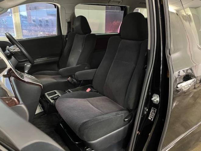ヴェルファイア２．４Ｚ　後期型　本州仕入　禁煙車　ＷＡＫＯＳバリアスコーティング済　純正１８インチＡＷ＋新品夏タイヤ　社外１６ＡＷ＋スタッドレスタイヤ付　両側パワースライドドア　純正ＨＤＤナビ（フルセグ地デジ　ＤＶＤ再生　Ｂｌｕｅｔｏｏｔｈ）＋バックカメラ　純正１１インチリアフリップダウンモニター　コーナーセンサー　横滑り防止装置　ＨＩＤ　ＥＴＣ 　タイミングチェーン 4WD 2400 5Dr