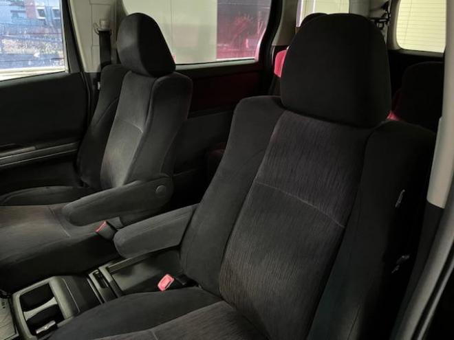 ヴェルファイア２．４Ｚ　後期型　本州仕入　禁煙車　ＷＡＫＯＳバリアスコーティング済　純正１８インチＡＷ＋新品夏タイヤ　社外１６ＡＷ＋スタッドレスタイヤ付　両側パワースライドドア　純正ＨＤＤナビ（フルセグ地デジ　ＤＶＤ再生　Ｂｌｕｅｔｏｏｔｈ）＋バックカメラ　純正１１インチリアフリップダウンモニター　コーナーセンサー　横滑り防止装置　ＨＩＤ　ＥＴＣ 　タイミングチェーン 4WD 2400 5Dr