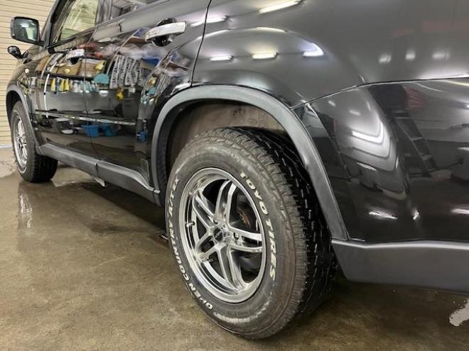 エクストレイル２０Ｘｔ　本州仕入　寒冷地仕様　禁煙車　ＷＡＫＯＳバリアスコーティング済　社外１６インチＡＷ＋ＴＯＹＯホワイトレタータイヤ　社外１６ＡＷ＋スタッドレスタイヤ付　カロッツェリアナビ（地デジ　ＤＶＤ再生ＯＫ再生　Ｂｌｕｅｔｏｏｔｈ）　純正カプロンシート　ヒルディセントコントロール　ＨＩＤヘッドライト　純正ハイパールーフレール　両席シートヒーター　インテリジェントキー　横滑り防止装置　タイミングチェーン車 4WD 2000 5Dr