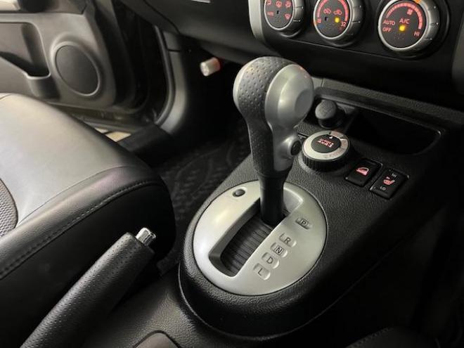 エクストレイル２０Ｘｔ　本州仕入　寒冷地仕様　禁煙車　ＷＡＫＯＳバリアスコーティング済　社外１６インチＡＷ＋ＴＯＹＯホワイトレタータイヤ　社外１６ＡＷ＋スタッドレスタイヤ付　カロッツェリアナビ（地デジ　ＤＶＤ再生ＯＫ再生　Ｂｌｕｅｔｏｏｔｈ）　純正カプロンシート　ヒルディセントコントロール　ＨＩＤヘッドライト　純正ハイパールーフレール　両席シートヒーター　インテリジェントキー　横滑り防止装置　タイミングチェーン車 4WD 2000 5Dr