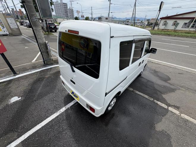 エブリィEVERY VAN 4WD JYOIN TURBO寒冷地仕様　TURBO Bluetoothフルセグナビ　リアヒーター　バイザー　アルミホイル　エンジンオイル交換　オイルエレメント交換　全磨き済み 4WD 660 ５Dr