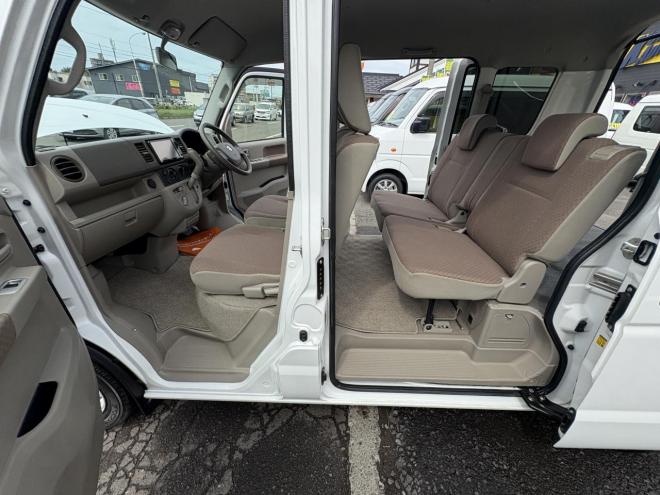 エブリィEVERY VAN 4WD JYOIN TURBO寒冷地仕様　TURBO Bluetoothフルセグナビ　リアヒーター　バイザー　アルミホイル　エンジンオイル交換　オイルエレメント交換　全磨き済み 4WD 660 ５Dr
