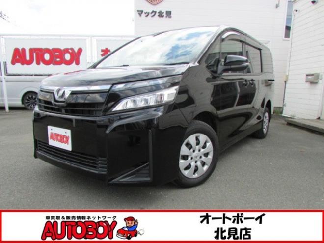 ヴォクシー2.0 X 4WD　トヨタセーフティセンス/LEDヘッドライト/両側パワースライドドア/ETC/社外ナビ/フルセグTV/バックカメラ/スマートキー一体式エンジンスターター 2000