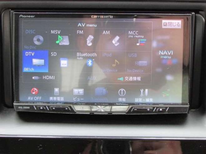 ヴォクシー2.0 X 4WD　トヨタセーフティセンス/LEDヘッドライト/両側パワースライドドア/ETC/社外ナビ/フルセグTV/バックカメラ/スマートキー一体式エンジンスターター 2000