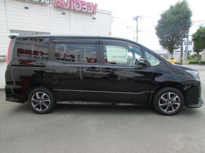 ノア2.0 Si 4WD　 2000