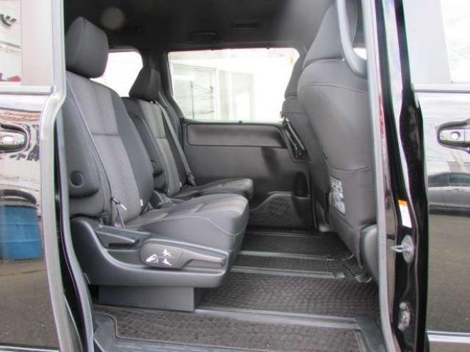 ノア2.0 Si 4WD　 2000