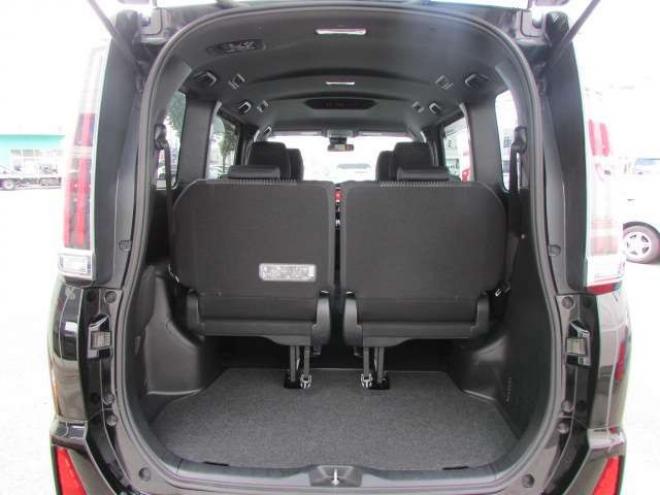 ノア2.0 Si 4WD　 2000