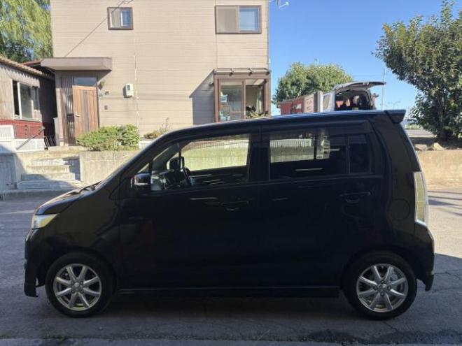 ワゴンR（店長おすすめコミコミ車）スティングレーT 4WD 660 5Dr