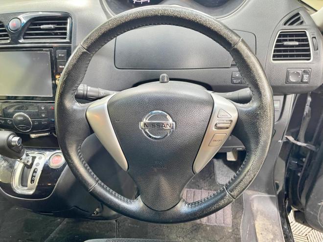 セレナ2.0ハイウェイスター 4WD 5年保証 スマキー パワスラ ナビTV Bカメ ETC 寒冷地仕様 禁煙 車検整備2年付 修復歴無