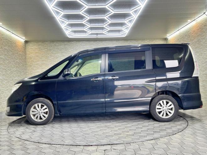セレナ2.0ハイウェイスター 4WD 5年保証 スマキー パワスラ ナビTV Bカメ ETC 寒冷地仕様 禁煙 車検整備2年付 修復歴無