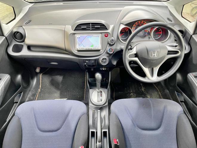 フィット1.3G 4WD 5年保証 ナビTV Bカメ ETC 寒冷地仕様 車検整備2年付 修復歴無