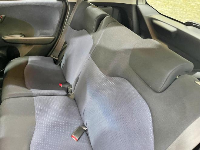 フィット1.3G 4WD 5年保証 ナビTV Bカメ ETC 寒冷地仕様 車検整備2年付 修復歴無