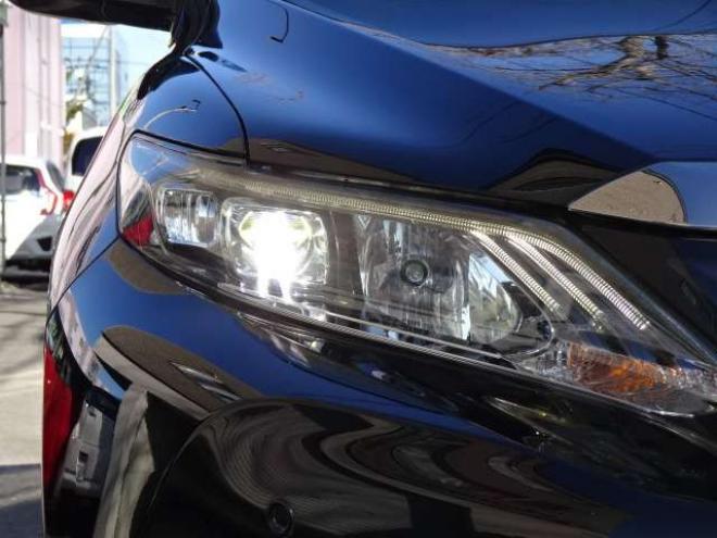ハリアー2.0 プレミアム 4WD　本州車　保証1年/走行距離無制限　 4WD　衝突軽減ブレーキ　ナビ　地デジ　バックカメラ　ハーフレザーパワーシート　パワーバックドア　22AW　JBLサウンドシステム　スマートキー　コーナーセンサー 2000