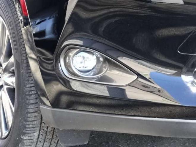 ハリアー2.0 プレミアム 4WD　本州車　保証1年/走行距離無制限　 4WD　衝突軽減ブレーキ　ナビ　地デジ　バックカメラ　ハーフレザーパワーシート　パワーバックドア　22AW　JBLサウンドシステム　スマートキー　コーナーセンサー 2000