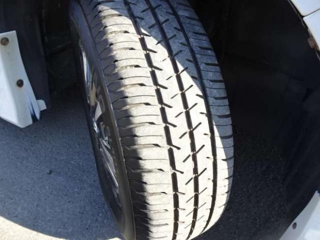 エスクァイア2.0 Gi 4WD　本州車　保証1年/走行距離無制限　4WD　モデリスタ　両側パワースライドドア　衝突軽減ブレーキ　LKA　純正ナビ 地デジ　バックカメラ　Bluetooth接続　本革シート　LEDヘッドライト　クルコン　7人乗り 2000