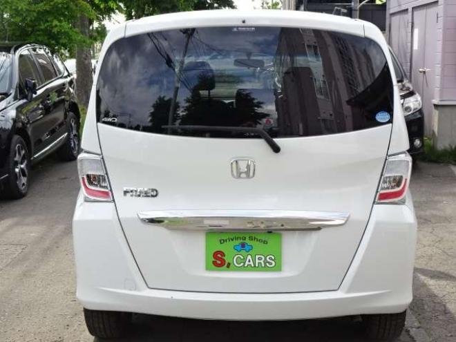 フリード1.5 G ジャストセレクション 4WD　検R9.4　即 納 可　本州車 保証1年/走行距離無制限　4WD パワースライドドア　純正ナビ　ワンセグ　バックカメラ　HID　Bluetooth接続　ハーフレザーシート　ビルトインETC　ステアリングスイッチ 1500
