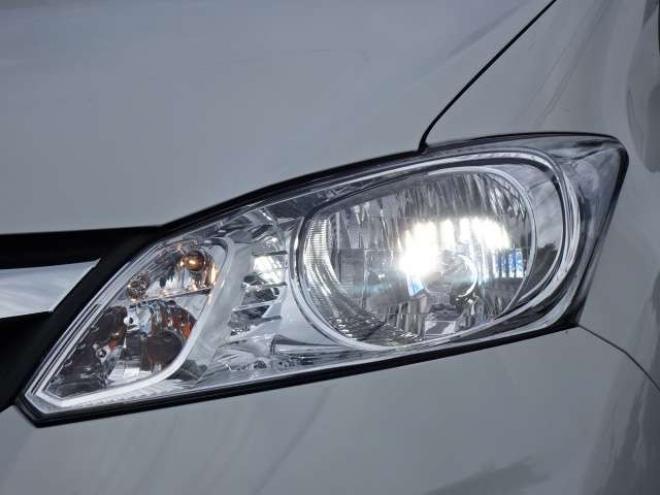 フリード1.5 G ジャストセレクション 4WD　検R9.4　即 納 可　本州車 保証1年/走行距離無制限　4WD パワースライドドア　純正ナビ　ワンセグ　バックカメラ　HID　Bluetooth接続　ハーフレザーシート　ビルトインETC　ステアリングスイッチ 1500