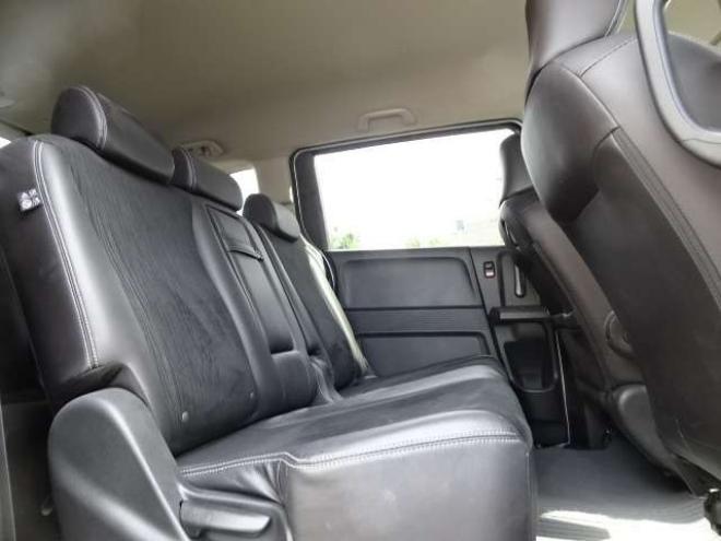 フリード1.5 G ジャストセレクション 4WD　検R9.4　即 納 可　本州車 保証1年/走行距離無制限　4WD パワースライドドア　純正ナビ　ワンセグ　バックカメラ　HID　Bluetooth接続　ハーフレザーシート　ビルトインETC　ステアリングスイッチ 1500