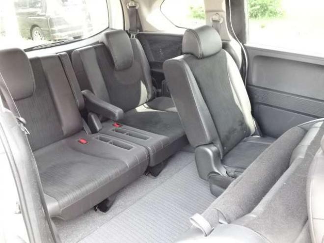 フリード1.5 G ジャストセレクション 4WD　検R9.4　即 納 可　本州車 保証1年/走行距離無制限　4WD パワースライドドア　純正ナビ　ワンセグ　バックカメラ　HID　Bluetooth接続　ハーフレザーシート　ビルトインETC　ステアリングスイッチ 1500