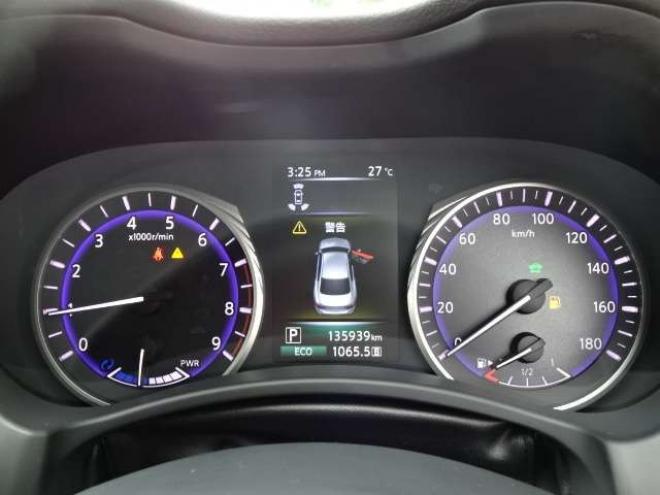 スカイライン3.5 350GT FOUR ハイブリッド タイプSP　本州車　ハイブリットシステム保証2年/走行距離無制限　 4WD　黒革パワーシート　 エアロ 20AW  エスカーズカスタム　メーカーナビ　全方位カメラ　地デジ　シートメモリー　20AW　LEDヘッドライト 3500
