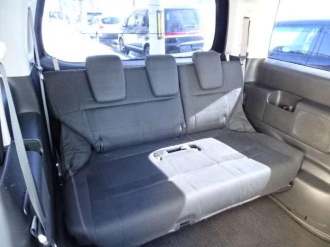 ステップワゴン2.0 スパーダ Z 4WD　本州車　保証1年/走行距離無制限　4WD　両側パワースライドドア　ナビ　地デジ　バックカメラ　ETC　スマートキー　フリップダウンモニター 2000