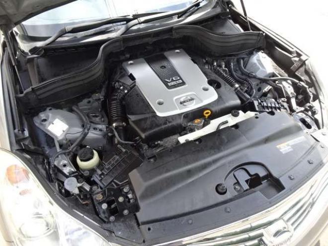 スカイラインクロスオーバー3.7 370GT FOUR タイプP 4WD　本州車　保証1年/走行距離無制限　メーカーナビ　パノラミックビューモニター　地デジ　BOSEサウンドシステム　本革パワーシート　シートヒーター　シートメモリー　社外20インチアルミ　純正エンジンスターター 3700