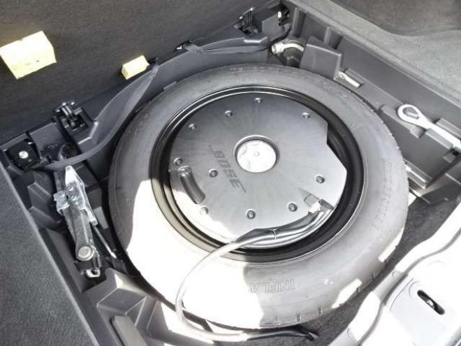 スカイラインクロスオーバー3.7 370GT FOUR タイプP 4WD　本州車　保証1年/走行距離無制限　メーカーナビ　パノラミックビューモニター　地デジ　BOSEサウンドシステム　本革パワーシート　シートヒーター　シートメモリー　社外20インチアルミ　純正エンジンスターター 3700